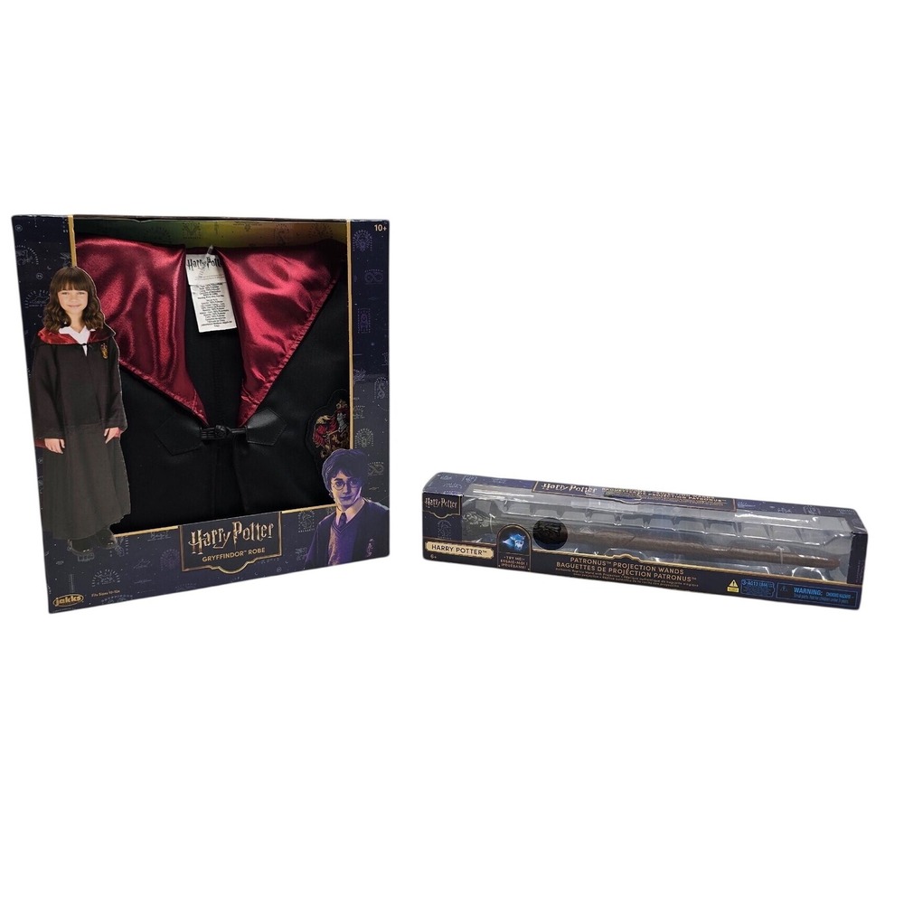 Harry Potter Gryffindor Robe & Patronus Projection Wand Set Kids Size 10-12 New
